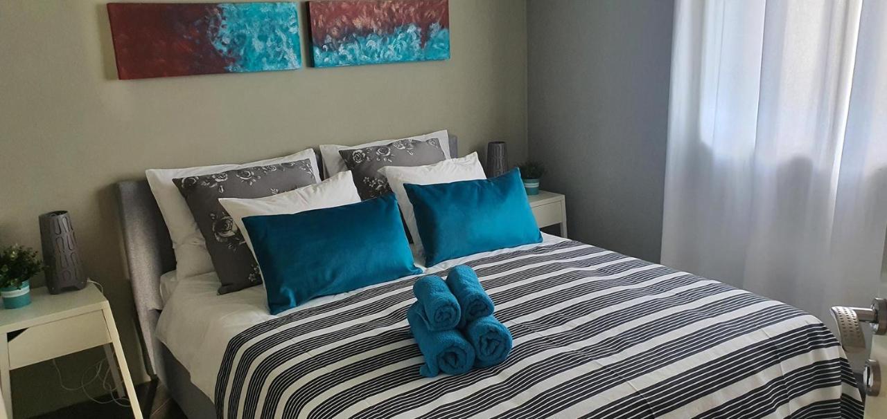 Apartments Macaklin Vodice Exterior photo