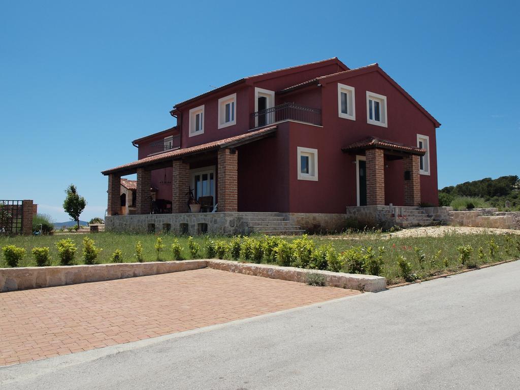 Apartments Macaklin Vodice Exterior photo